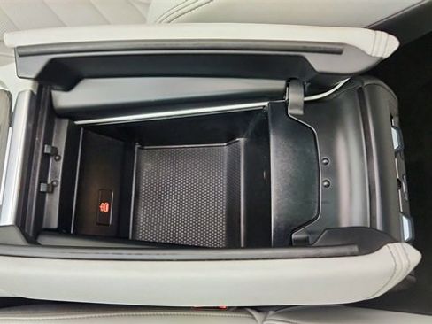 Used 2024 BMW X5 sDrive40i w/ M Sport Package image 56