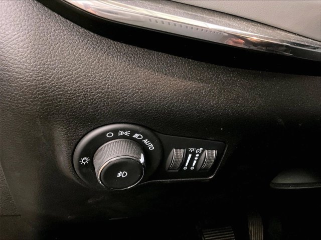 Used 2022 Jeep Compass Limited AWD/4WD image 30
