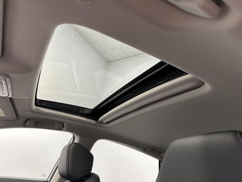 Certified 2025 Honda Accord EX-L image 18