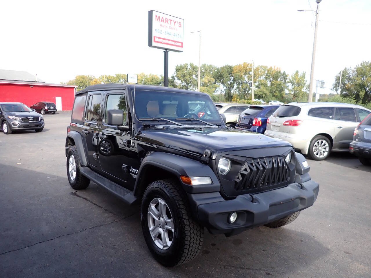 Used 2019 Jeep Wrangler Unlimited Sport S AWD/4WD image 1