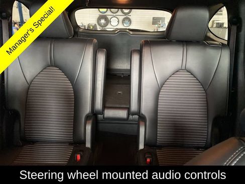 Used 2025 Toyota Highlander XSE AWD/4WD image 13