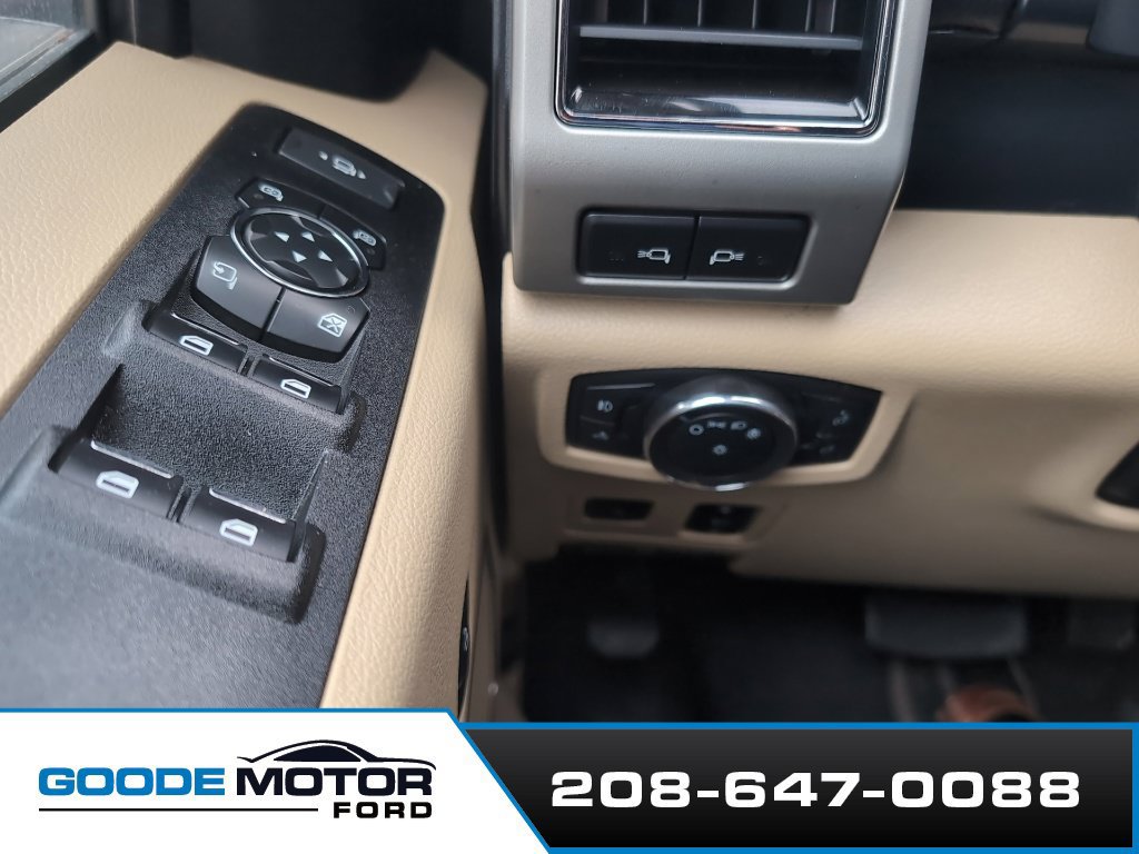 Used 2021 Ford F350 Lariat w/ Lariat Ultimate Package AWD/4WD image 19