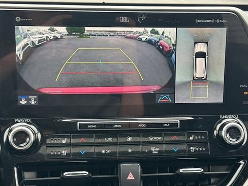 Certified 2021 Toyota Highlander Limited image 26