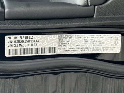 New 2026 Jeep Grand Cherokee Laredo RWD image 32