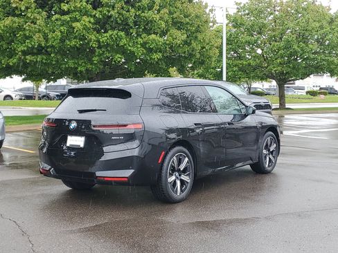 New 2026 BMW iX xDrive45 AWD/4WD image 3