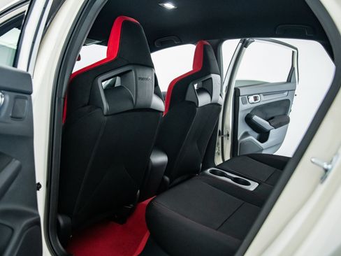 Used 2025 Honda Civic Type R image 17