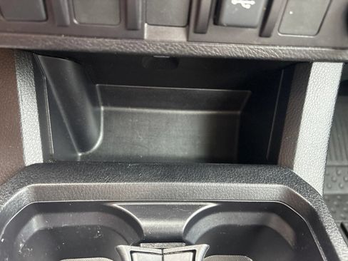 Used 2021 Toyota Tacoma SR w/ SR Convenience Package RWD image 44