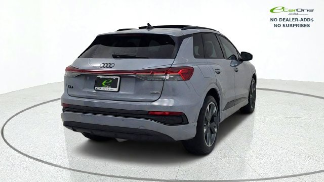 Used 2024 Audi Q4 e-tron Premium Plus w/ Premium Plus AWD/4WD image 8
