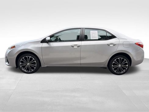 Used 2016 Toyota Corolla S FWD image 4