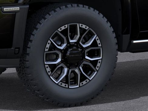New 2026 GMC Sierra 3500 Denali w/ Denali Reserve Package image 9