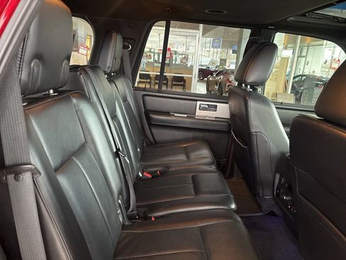 Used 2017 Ford Expedition XLT w/ Equipment Group 202A image 26