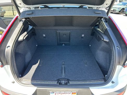Used 2023 Volvo C40 P8 Recharge Plus w/ Climate Package AWD/4WD image 50