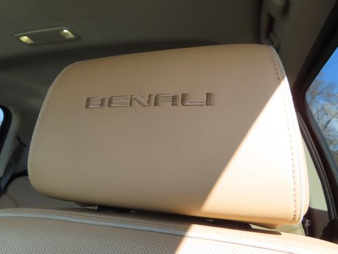 Used 2018 GMC Sierra 3500 Denali w/ Duramax Plus Package image 35