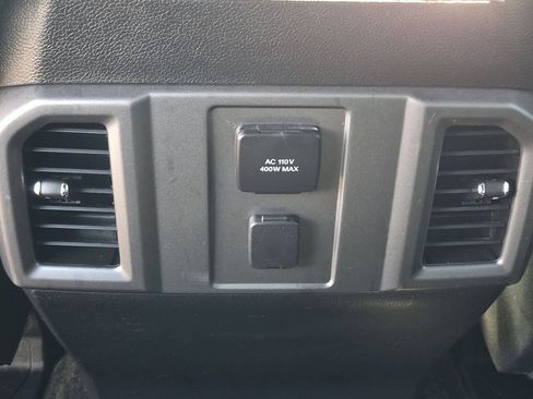 Used 2015 Ford F150 XLT w/ Equipment Group 302A Luxury RWD image 13