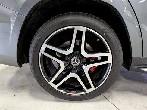 Used 2017 Mercedes-Benz GLS 550 4MATIC image 13