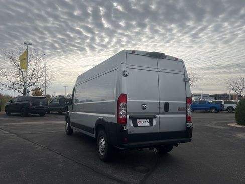 Used 2021 RAM ProMaster 2500 w/ Convenience Group image 6