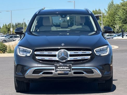 Used 2020 Mercedes-Benz GLC 300 image 8