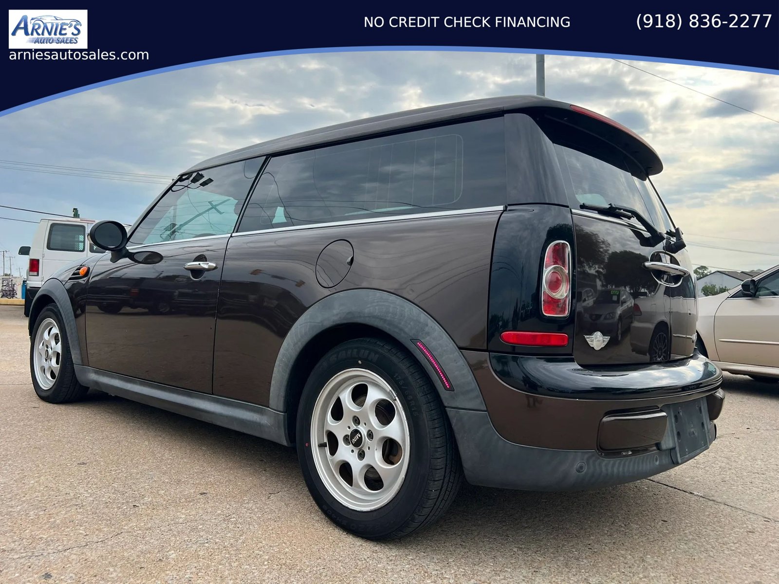 Used 2012 MINI Cooper Clubman FWD image 3