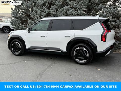 Used 2024 Kia EV9 Land image 5