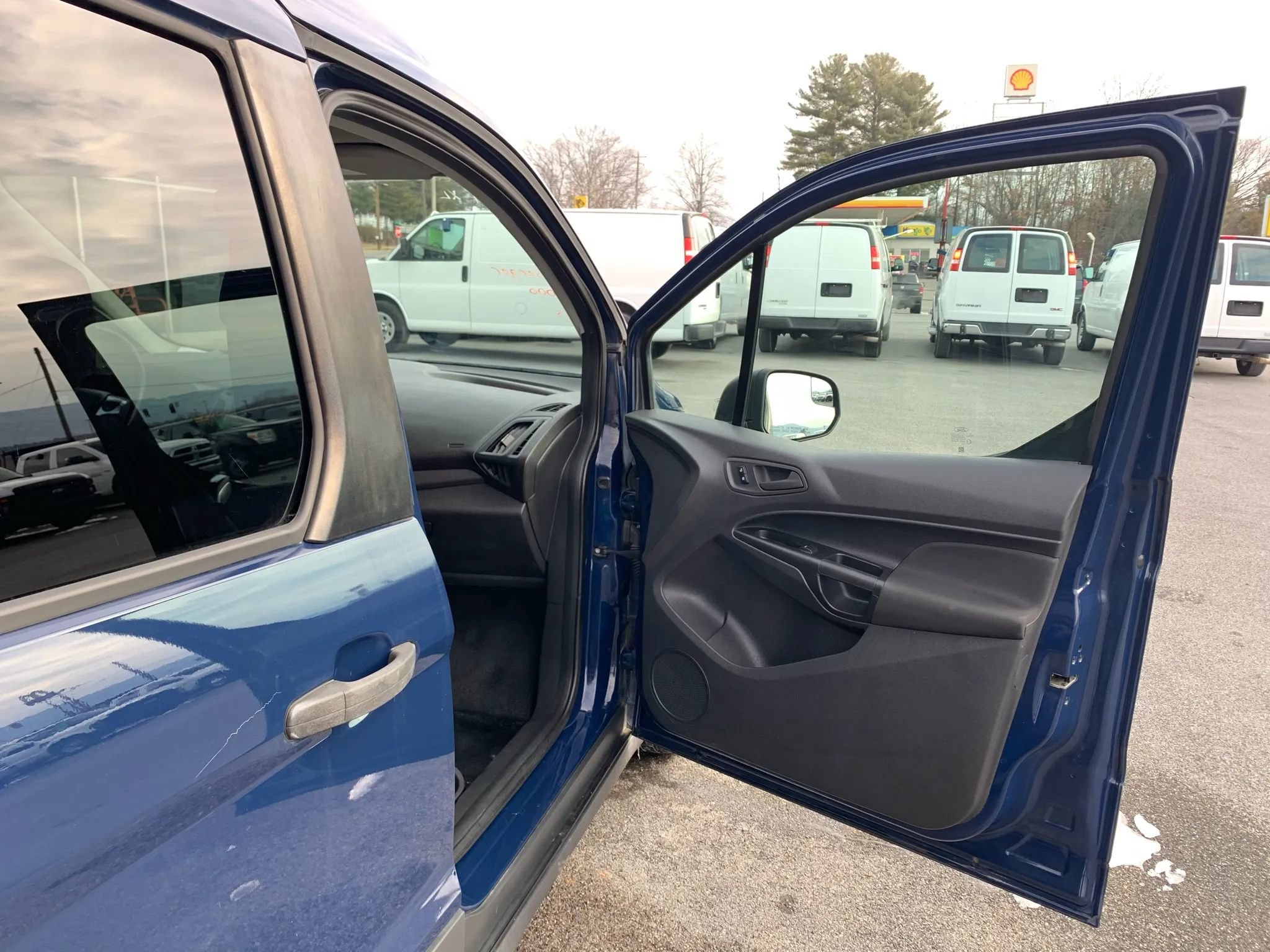 Used 2016 Ford Transit Connect XL FWD image 18