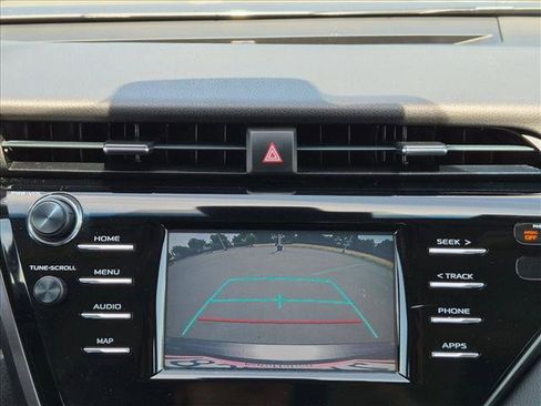Used 2019 Toyota Camry LE FWD image 14