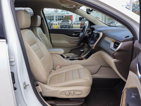 Used 2019 GMC Acadia Denali w/ Technology Package image 8