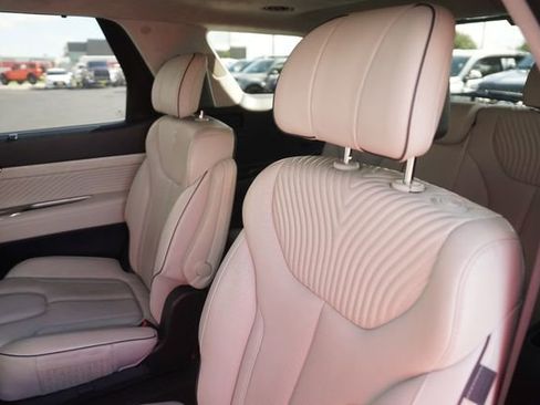 Used 2023 Hyundai Palisade Calligraphy FWD image 14