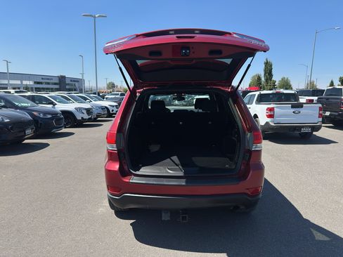 Used 2014 Jeep Grand Cherokee Laredo AWD/4WD image 12