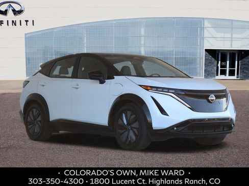 Used 2023 Nissan Ariya AWD image 8