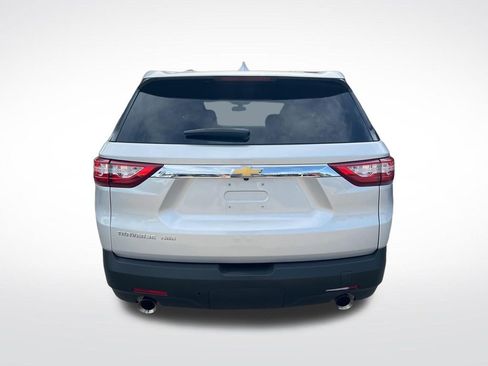 Used 2019 Chevrolet Traverse LS w/ LPO, Floor Liner Package AWD/4WD image 46
