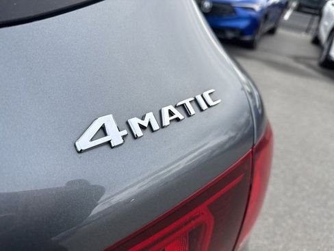 Used 2022 Mercedes-Benz GLC 300 4MATIC image 5