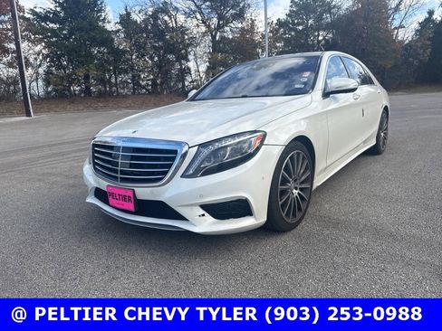 Used 2016 Mercedes-Benz S 550 Sedan image 3