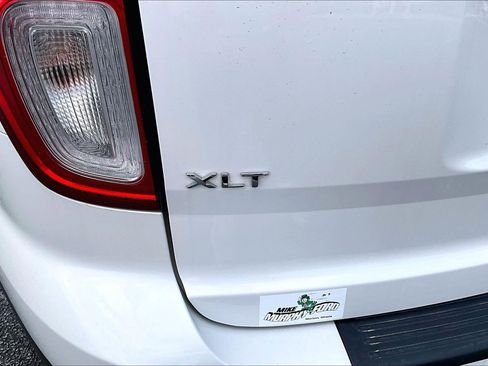 Used 2011 Ford Explorer XLT w/ 202A Rapid Spec Order Code FWD image 8
