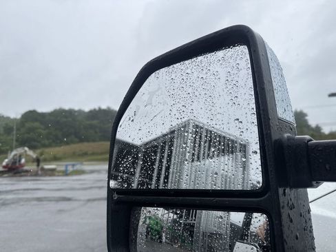 Used 2021 Ford F350 Platinum AWD/4WD image 22