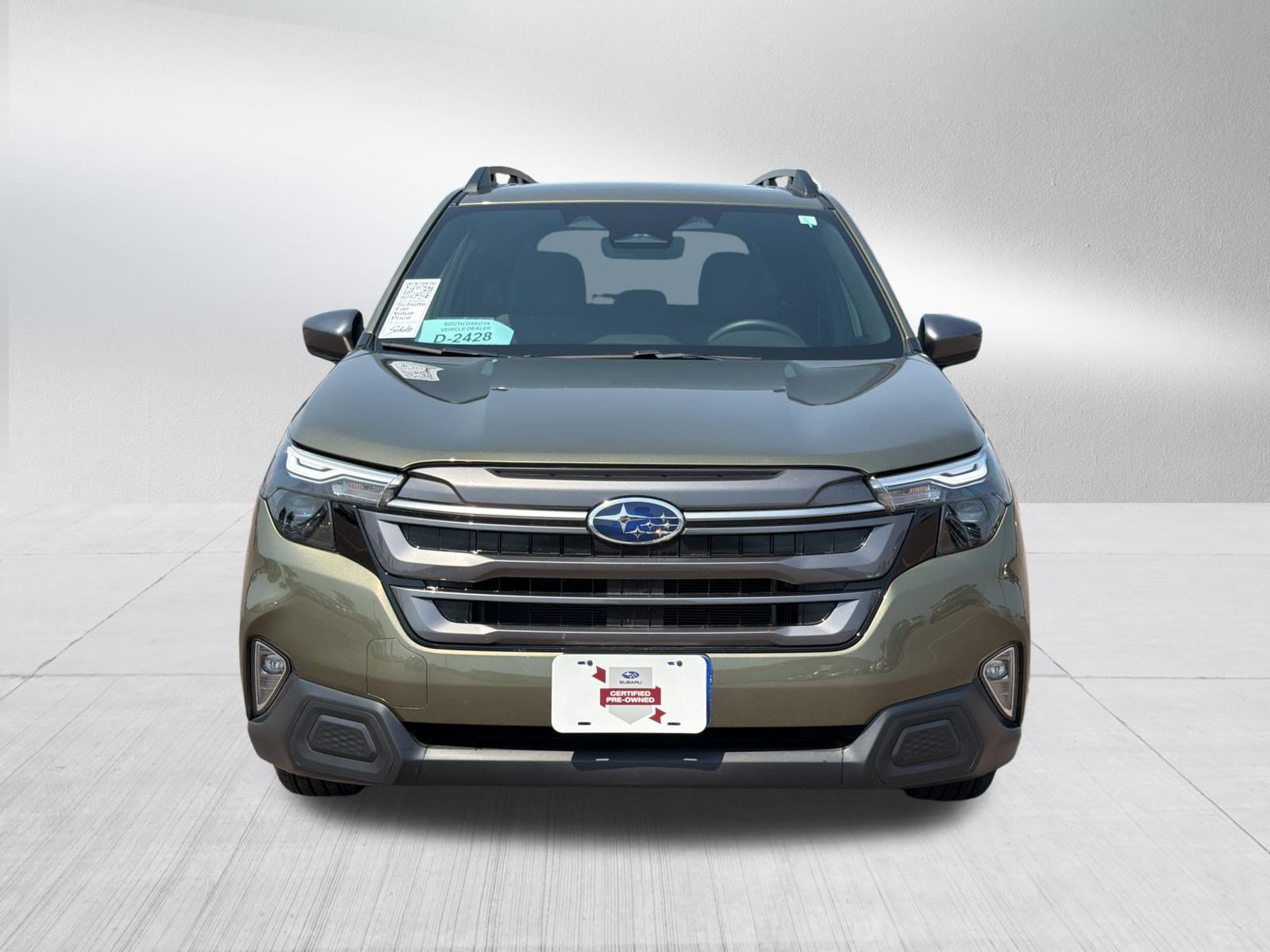Used 2026 Subaru Forester Premium AWD/4WD image 2
