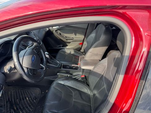Used 2015 Ford Focus Titanium w/ Titanium Technology Package image 8