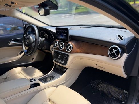 Used 2019 Mercedes-Benz GLA 250 image 16