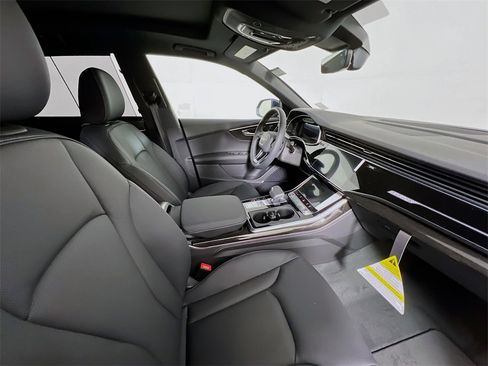 New 2026 Audi Q8 Premium Plus image 31
