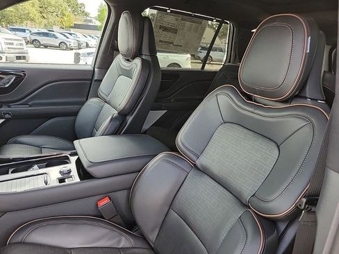 New 2025 Lincoln Aviator Black Label w/ Jet Appearance Package AWD/4WD image 20