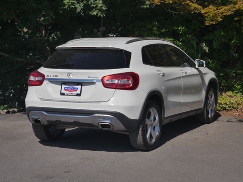 Used 2018 Mercedes-Benz GLA 250 4MATIC image 24