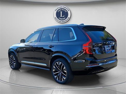 New 2026 Volvo XC90 T8 Plus image 3
