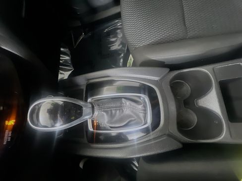 Used 2021 Nissan Rogue Sport S FWD image 24