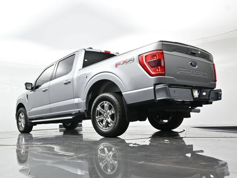 Used 2022 Ford F150 XLT w/ Equipment Group 302A High AWD/4WD image 19