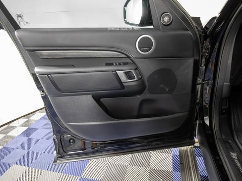Used 2023 Land Rover Discovery S R-Dynamic AWD/4WD image 15
