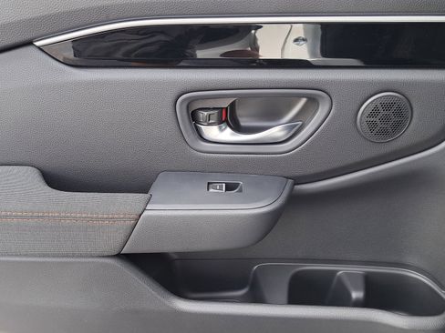 New 2026 Honda Pilot Sport image 13