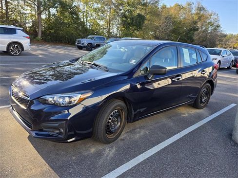 Used 2019 Subaru Impreza 2.0i w/ Eyesight image 14