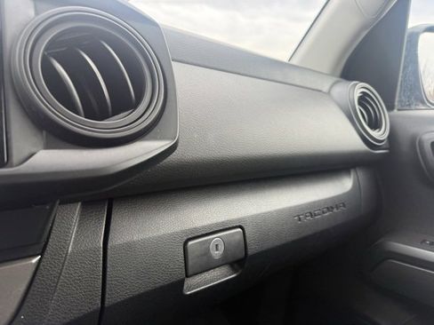 Used 2021 Toyota Tacoma SR image 28