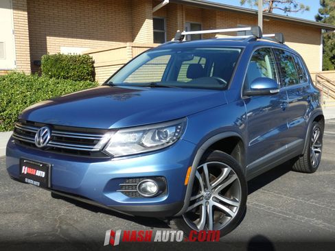 Used 2017 Volkswagen Tiguan SEL FWD image 15