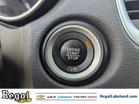 Used 2019 Dodge Durango SXT w/ 3rd Row Seating Group image 24