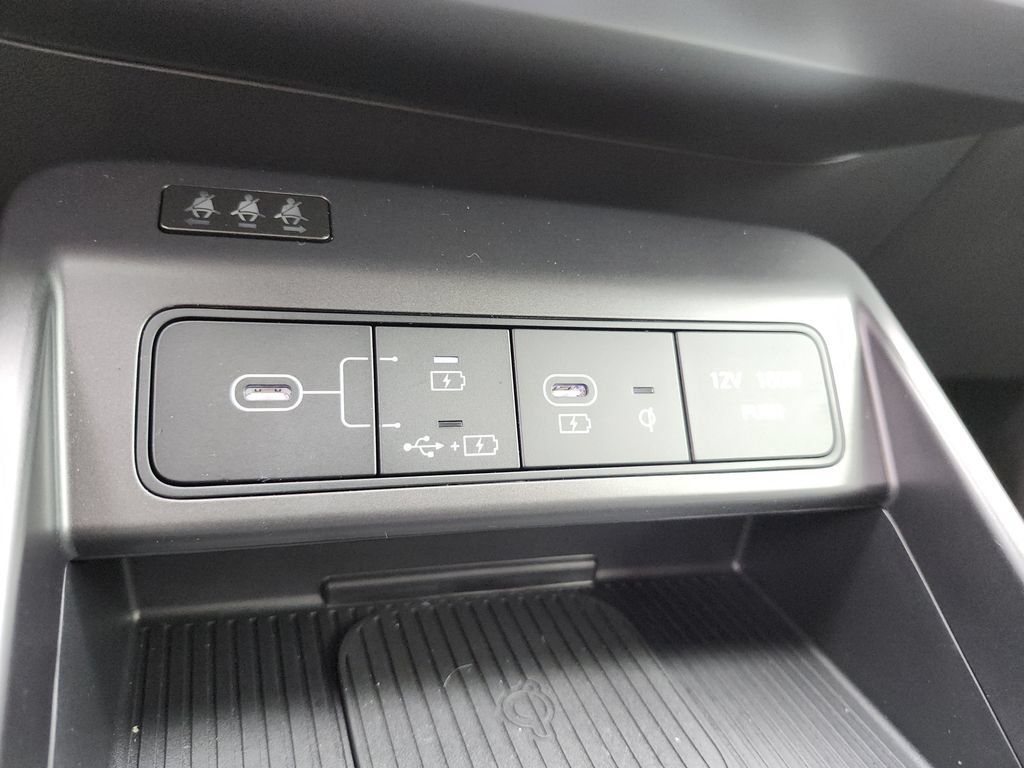 New 2026 Hyundai Kona SEL Premium AWD/4WD image 29